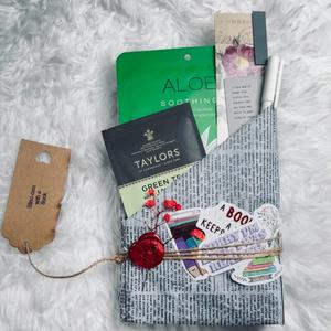 Spicy Romance Blind date with a Book