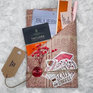 Spicy Romance Blind date with a Book